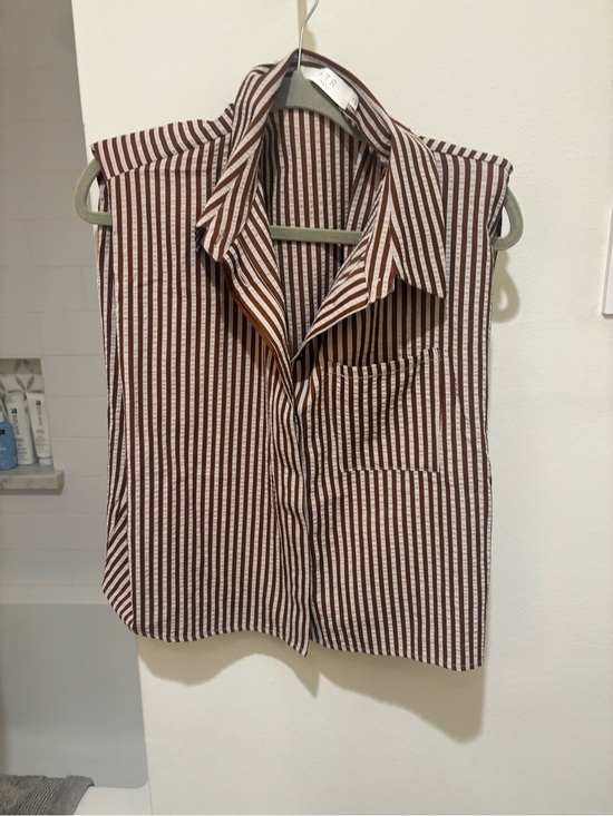 Astr Tops - Astr Striped Sleeveless Button-Up Top in Brown and White